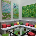 New Samay Auberge de jeunesse *