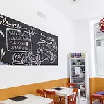 New Samay Hostel Sevilla