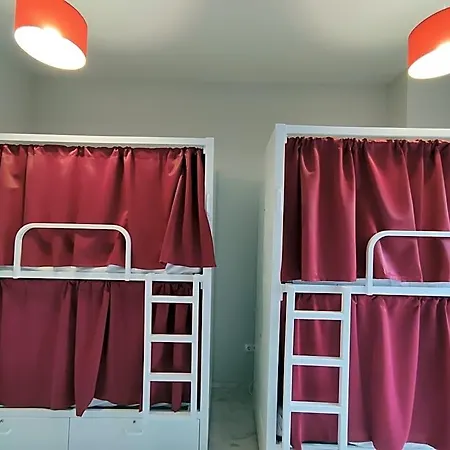 New Samay Hostel Seville